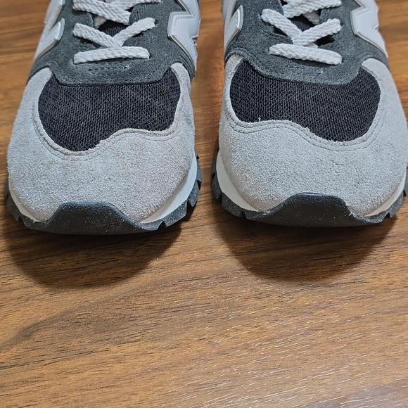 New Balance 574 Big Kid Blacktop White - Picture 3 of 10